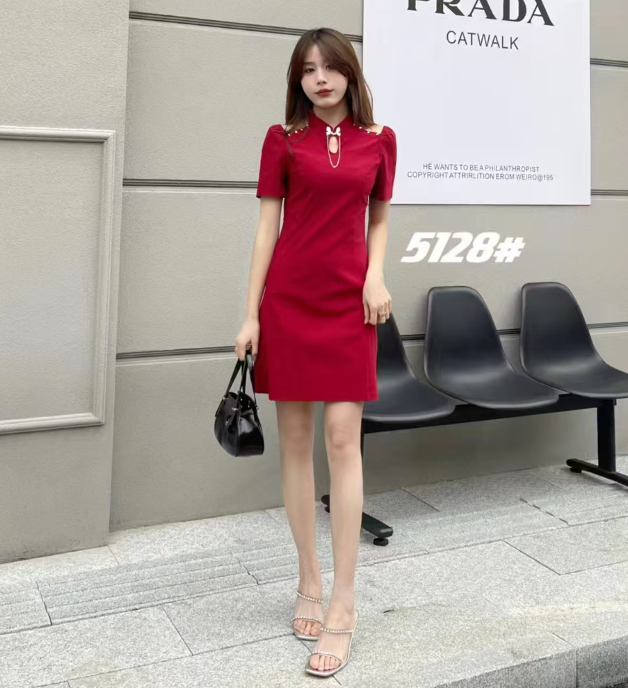法式轻奢设计感2025年夏季新款高级感修身显瘦连衣裙5128【4】