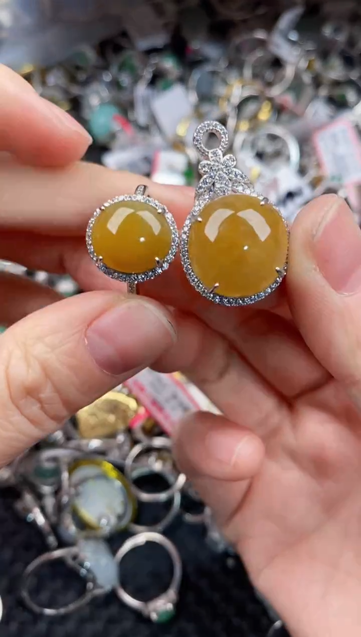 银S925镶嵌戒指翡翠999             4