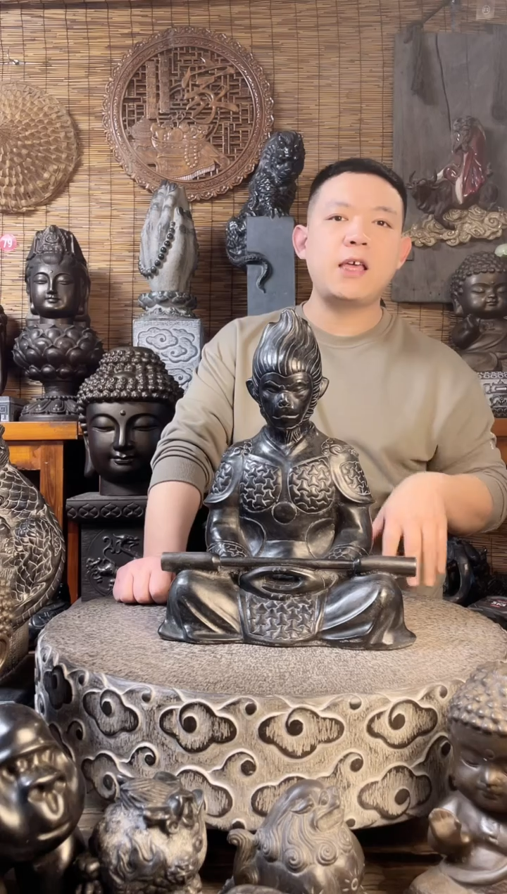 【闪购商品】40铠甲悟空天然青石雕刻