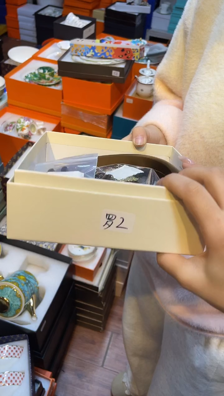 杯鸿辉家品牌瓷器，京东包邮！