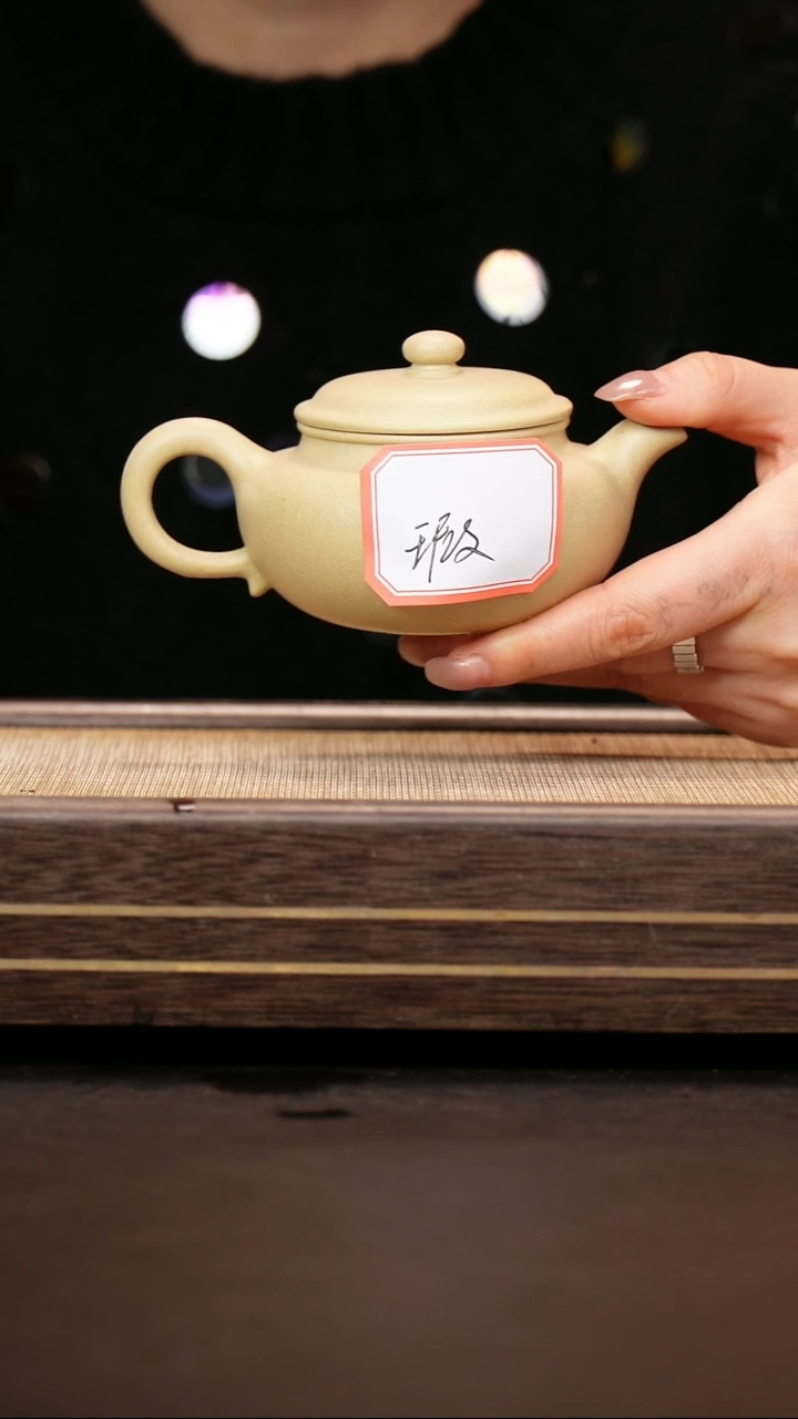 茶壶紫砂本绿 仿古 微瑕