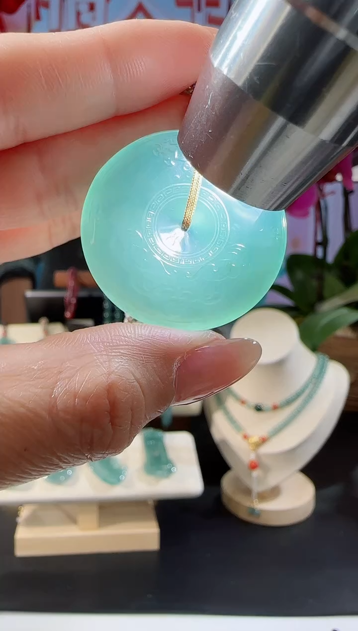 【闪购商品】翡翠吊坠(不含链)未镶嵌平安扣多样性发一