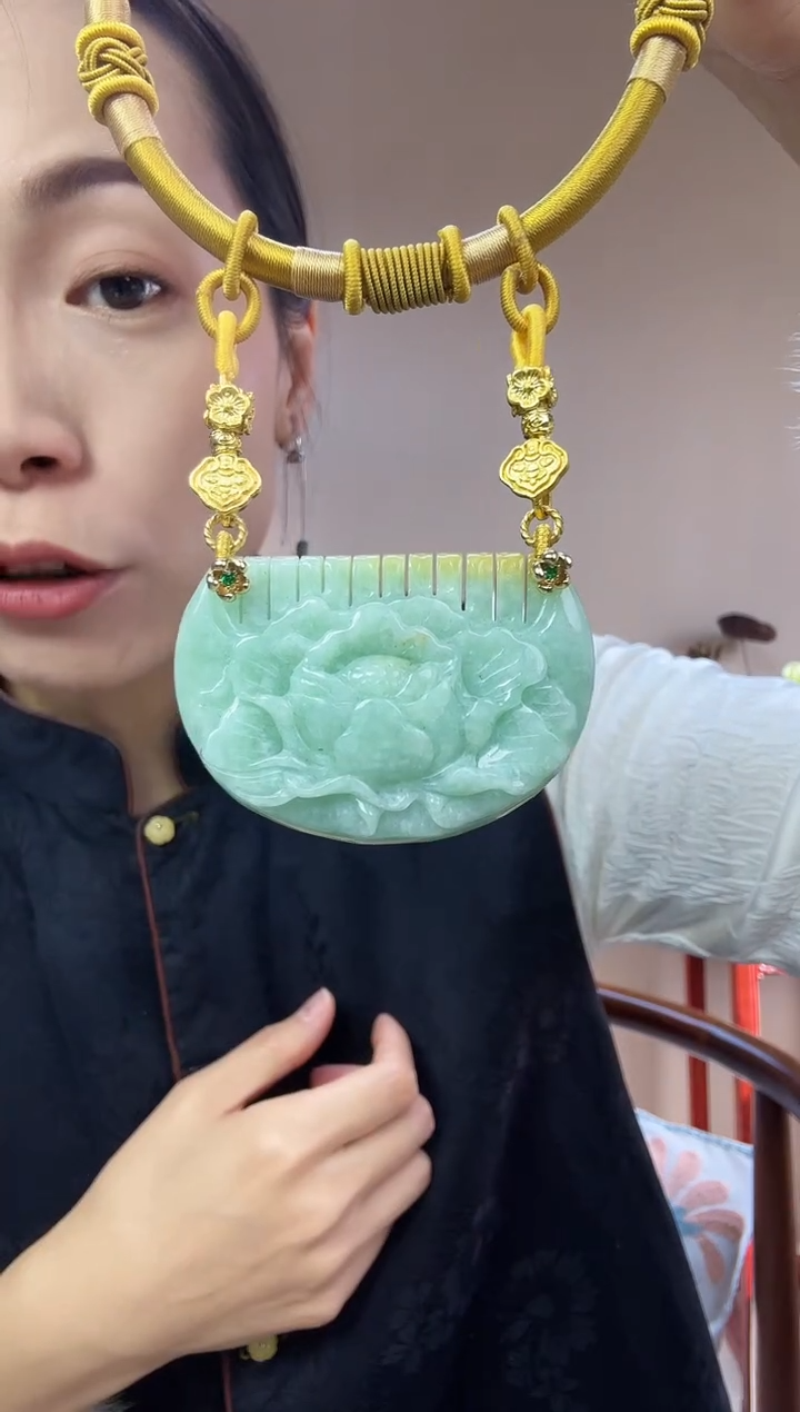 【闪购商品】翡翠颈饰未镶嵌特色原创翡翠颈饰