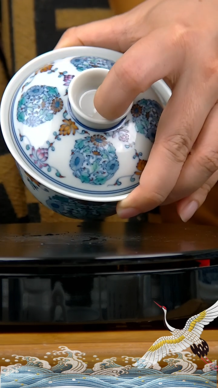 【闪购商品】斗彩盖碗收藏鉴赏