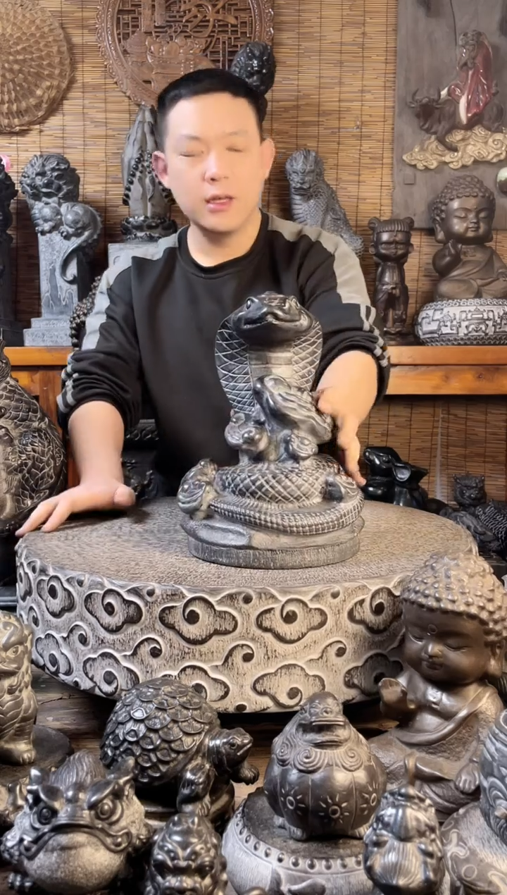 【闪购商品】30如意蛇天然青石雕刻
