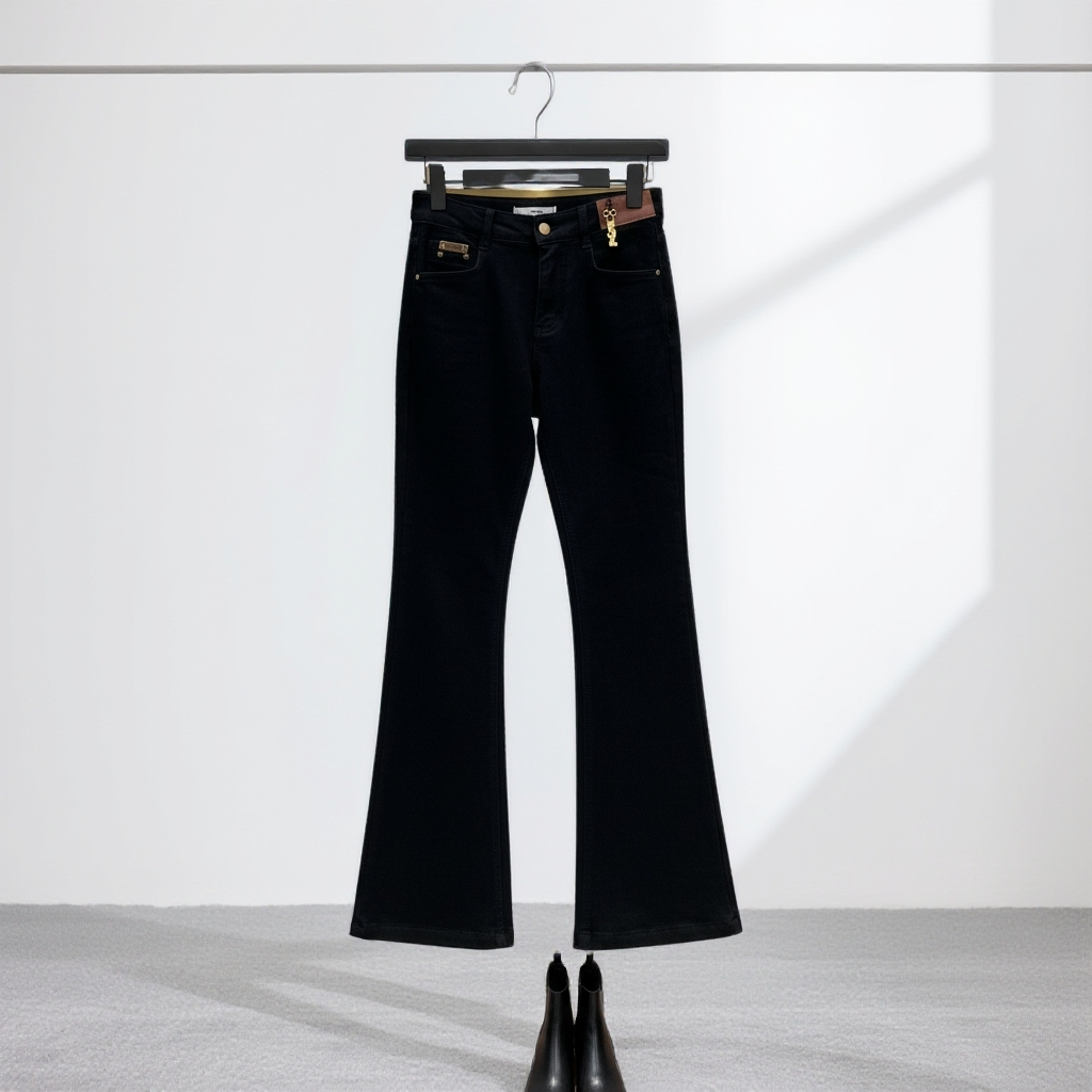 028 畈熙女装 1F4404NK028喇叭裤女装牛仔裤高腰 植绒牛仔喇叭裤