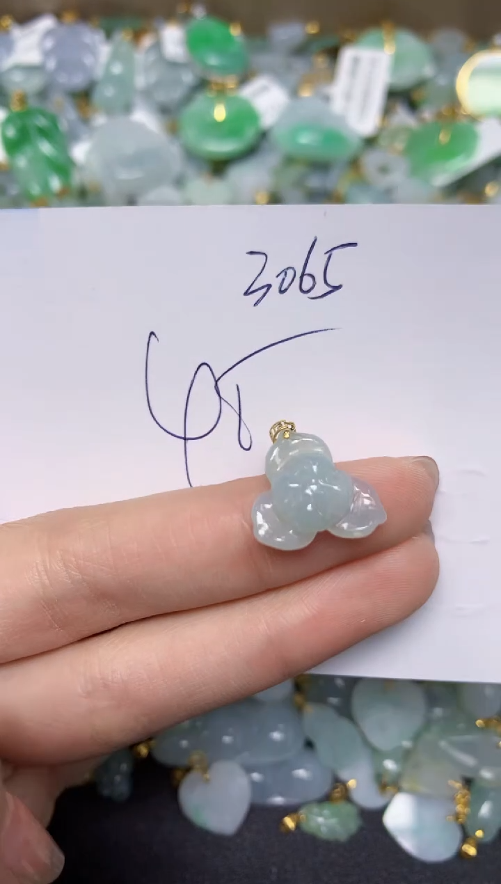 【闪购商品】翡翠颈饰18K金镶嵌天然翡翠A货