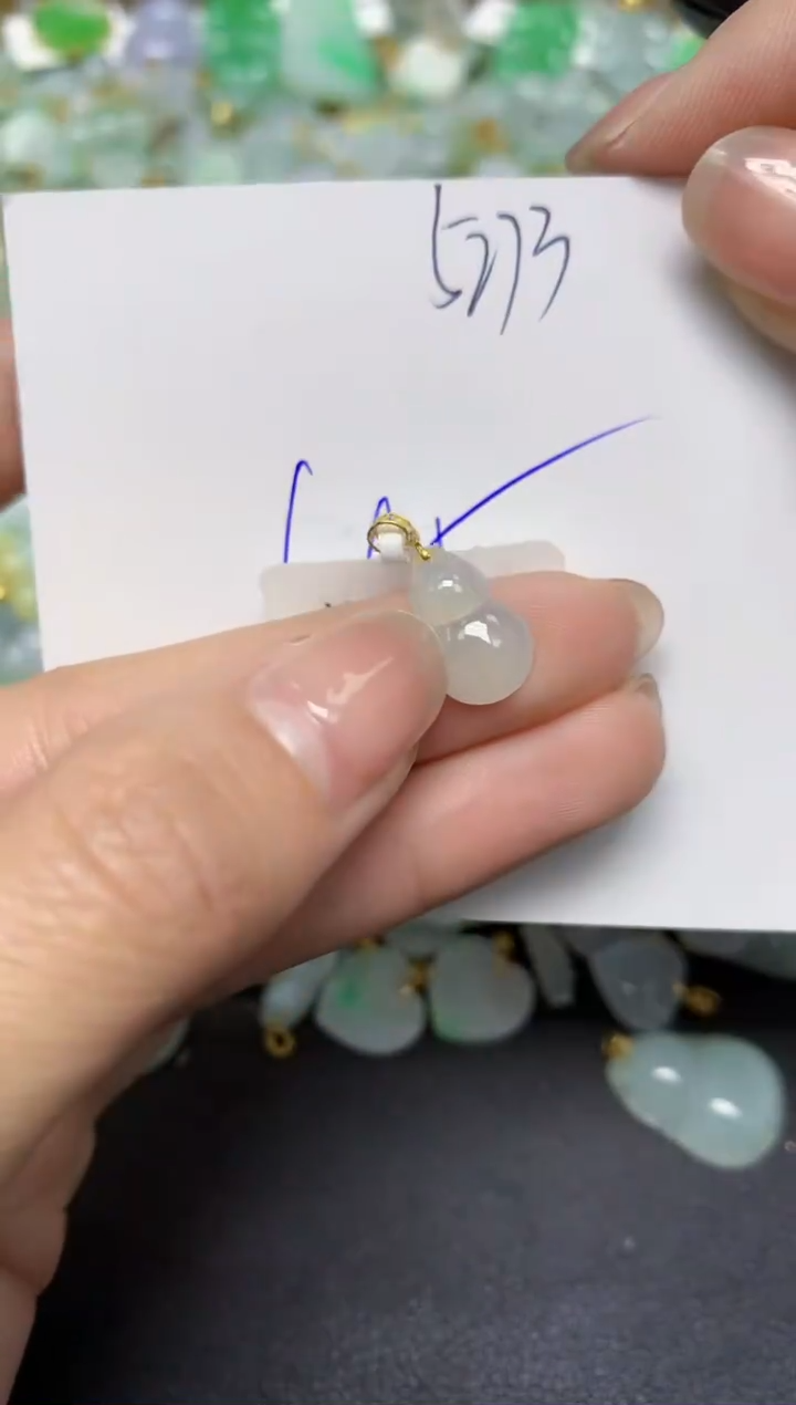 【闪购商品】翡翠颈饰18K金镶嵌天然翡翠A货