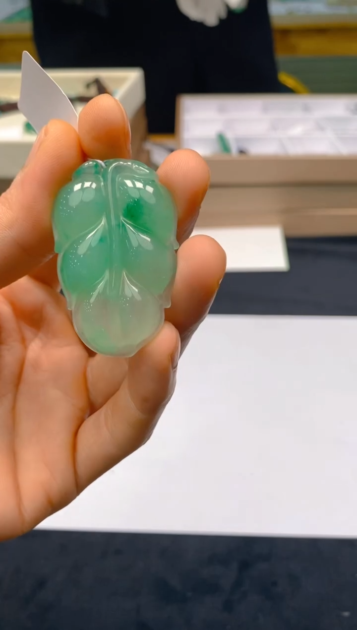 【闪购商品】石英质玉颈饰未镶嵌冰美人非洲翠89