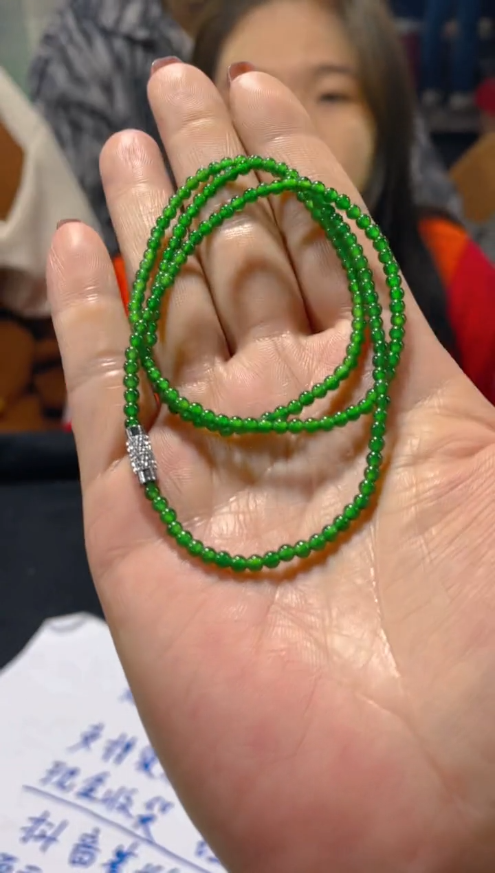 【闪购商品】定制翡翠未镶嵌天然A货翡翠多样性发货拍一发一