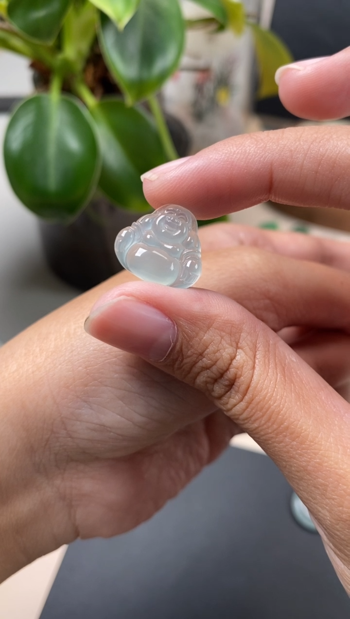 【闪购商品】翡翠颈饰未镶嵌翡翠冰胶如意