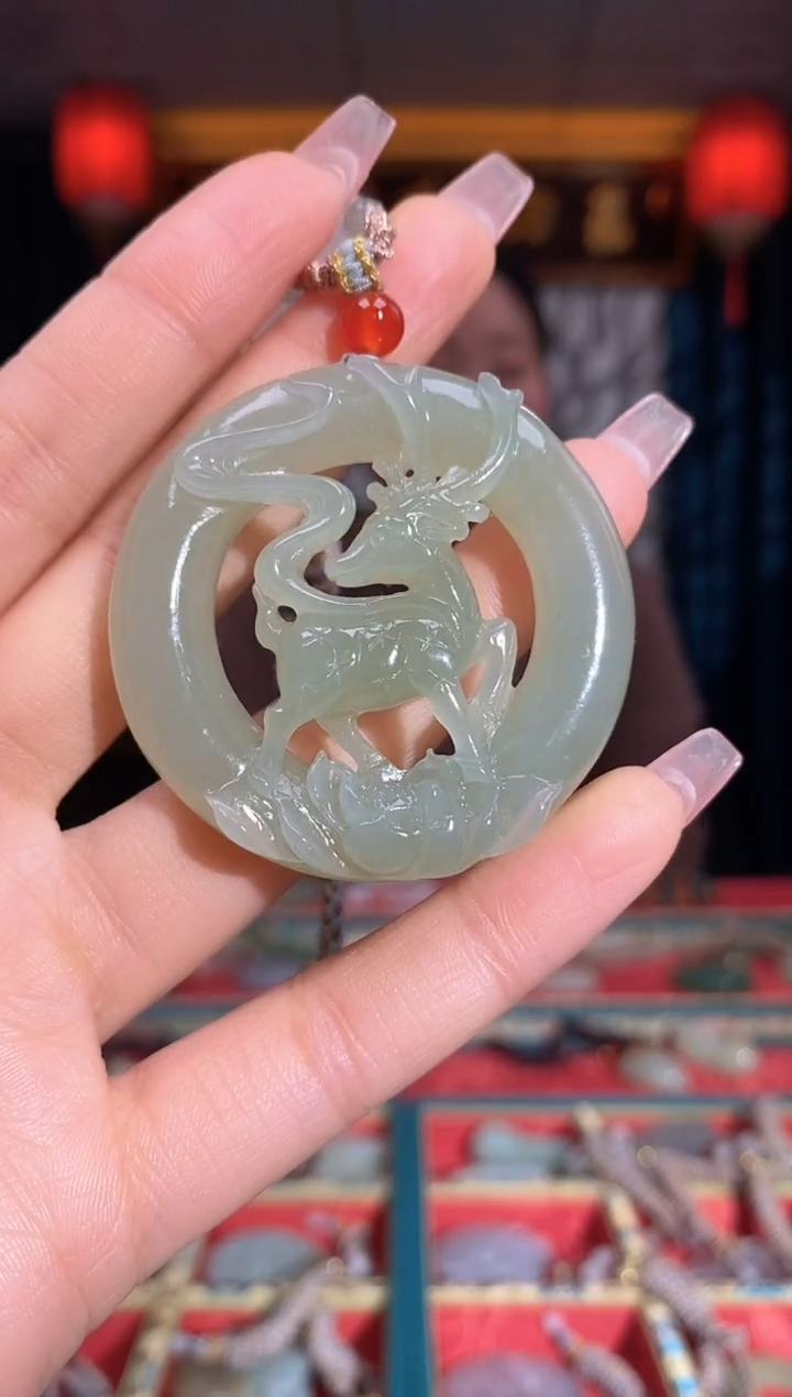 【闪购商品】和田玉颈饰未镶嵌一路生花