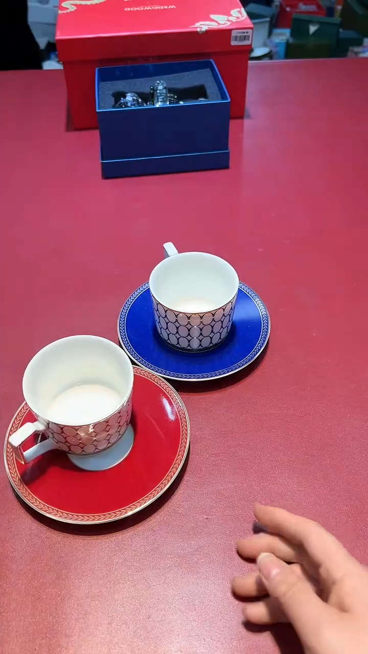 【闪购商品】瓷片锅碗瓢盆一件不剩