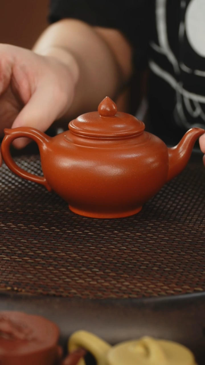 茶壶紫砂笑樱 红降坡泥
