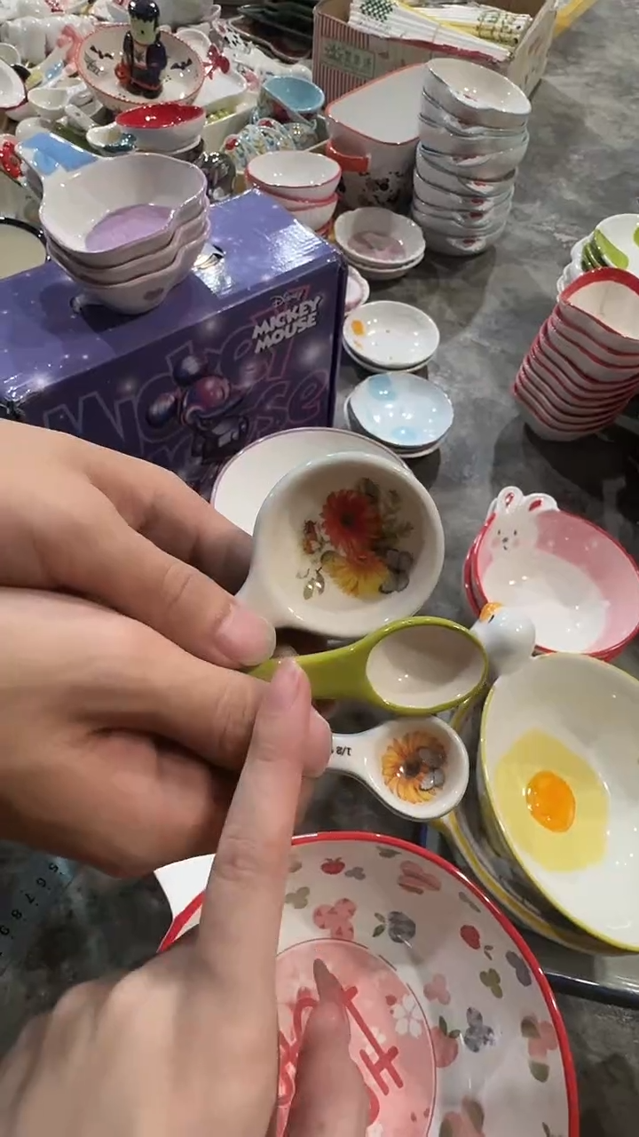 瓷片女*默认微瑕满19米包邮一件