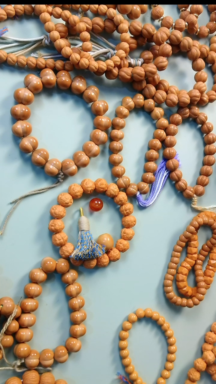 手串猴头核桃哈****^金蟾蟾王