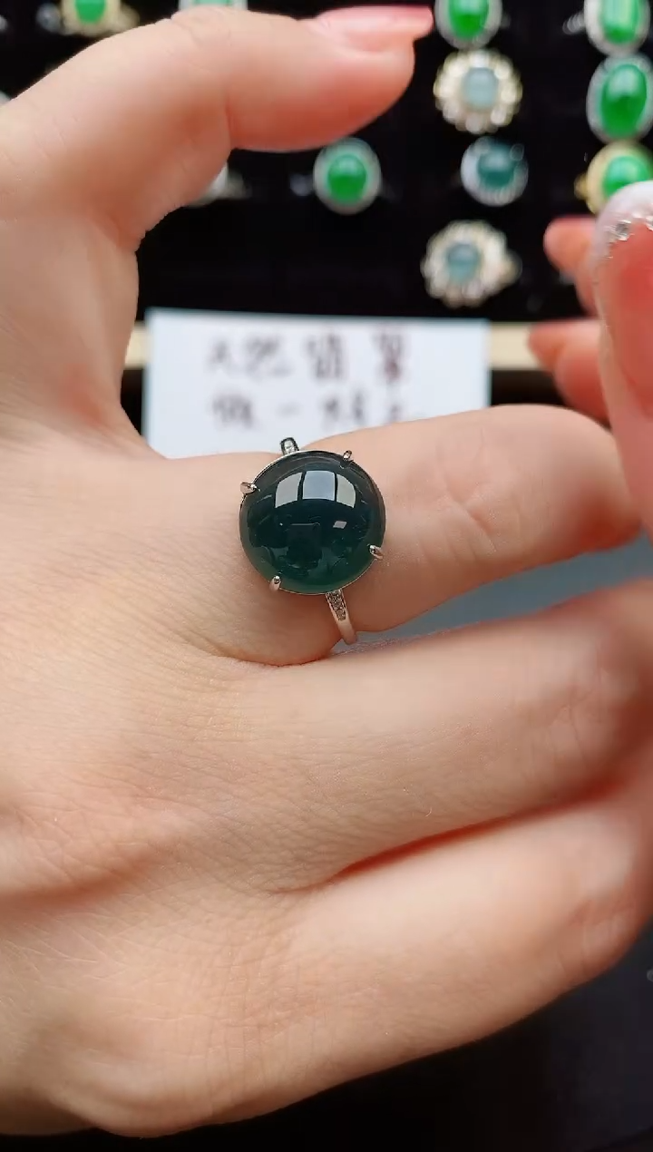 【闪购商品】翡翠戒指银S925镶嵌111111