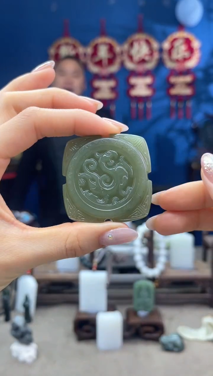 【闪购商品】和田玉颈饰未镶嵌1