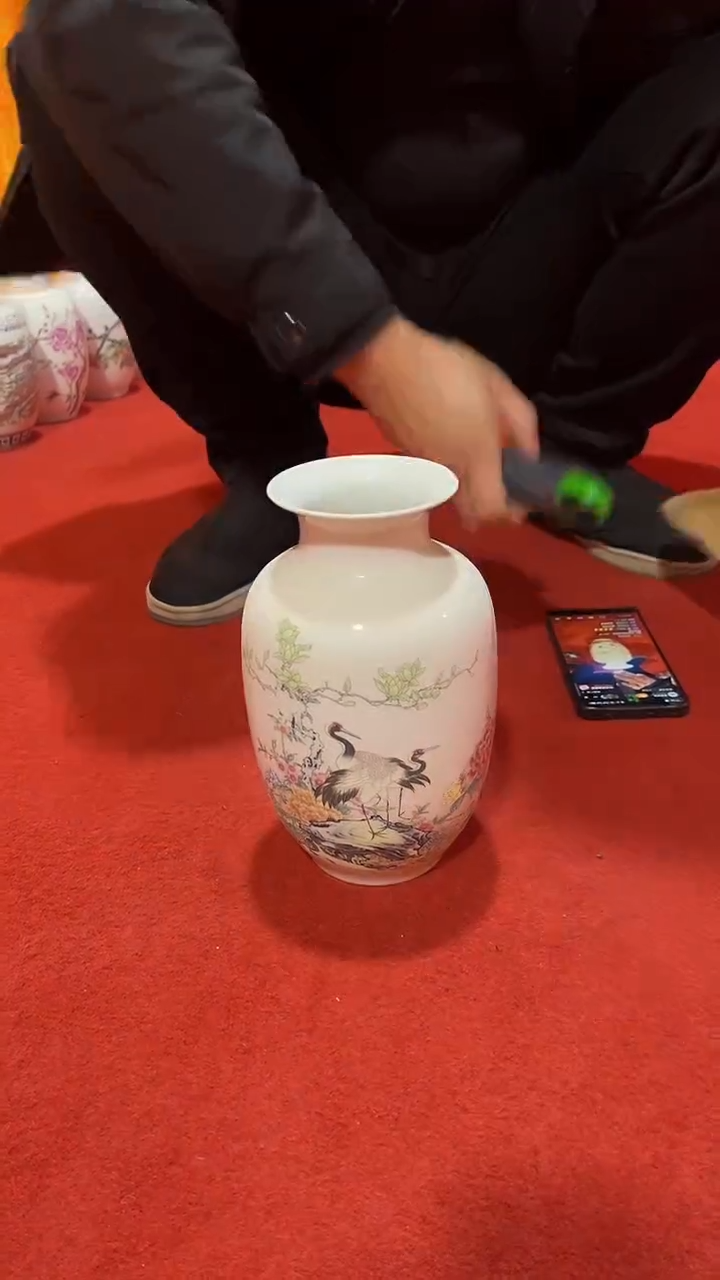 摆件陶景德镇陶瓷松鹤迎春冬瓜瓶