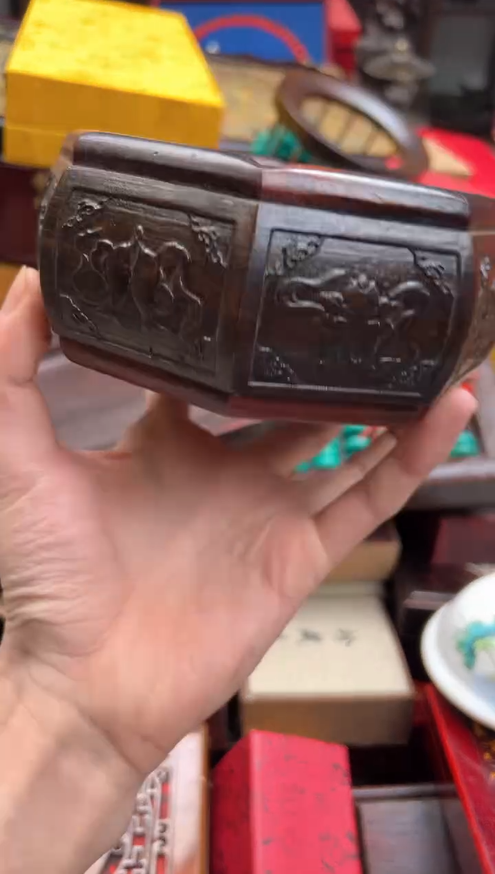檀香紫檀（小叶紫檀）--------瓷---------