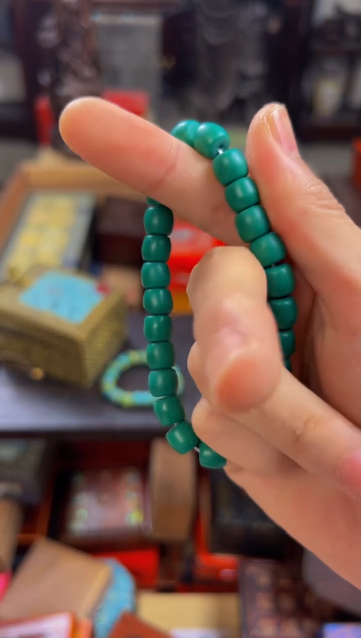 瓷片主播精选链接———————天然原矿随行手串