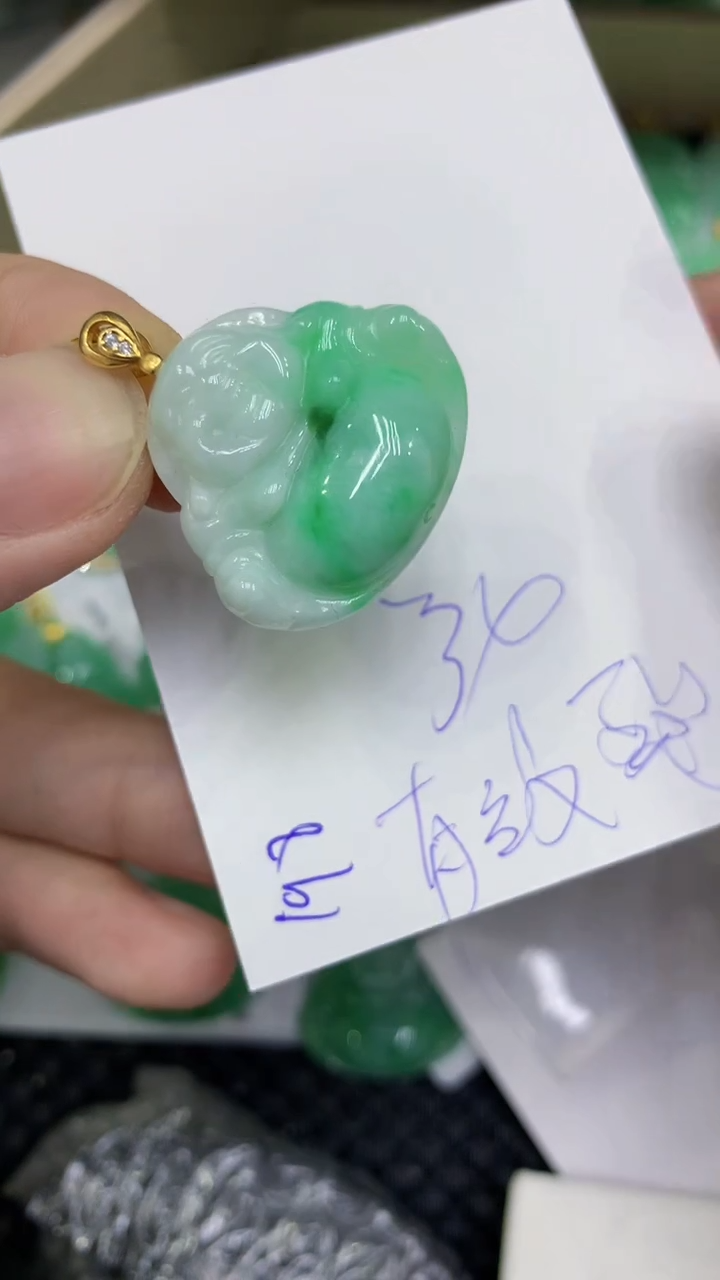 颈饰未镶嵌翡翠缅甸A货翡翠