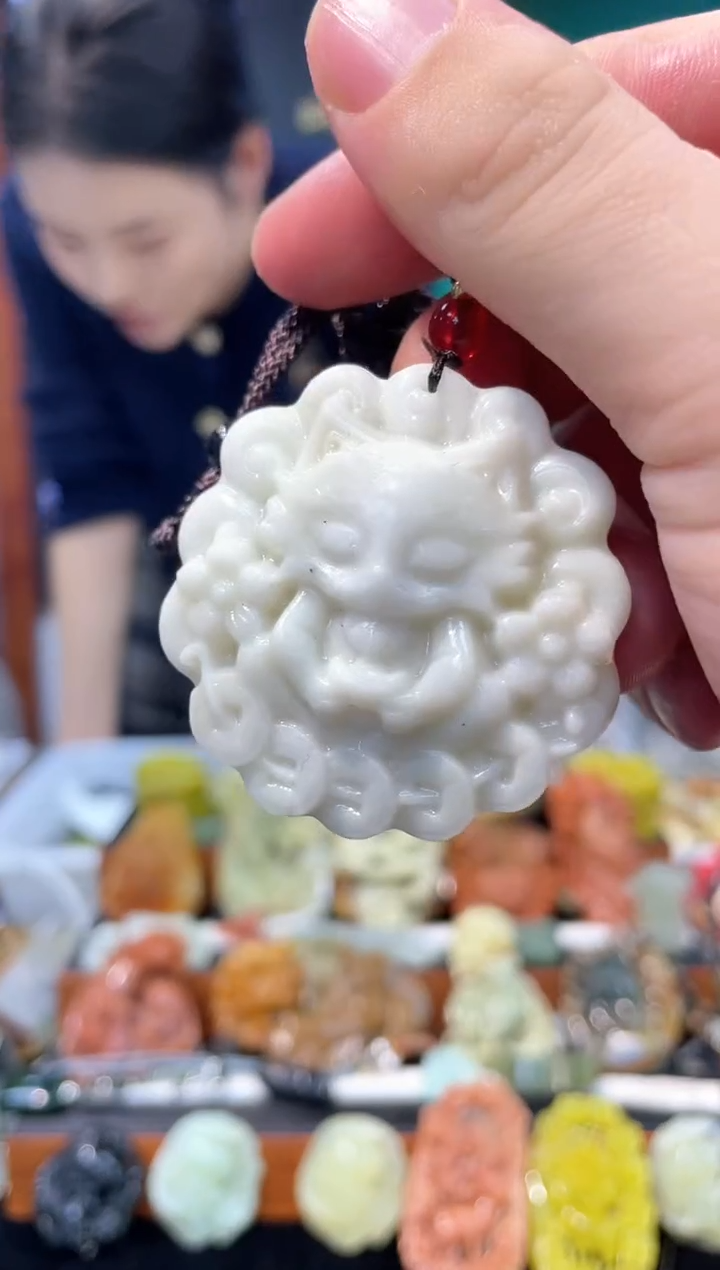 【闪购商品】岫玉吊坠未镶嵌多样性发货*拍一发一