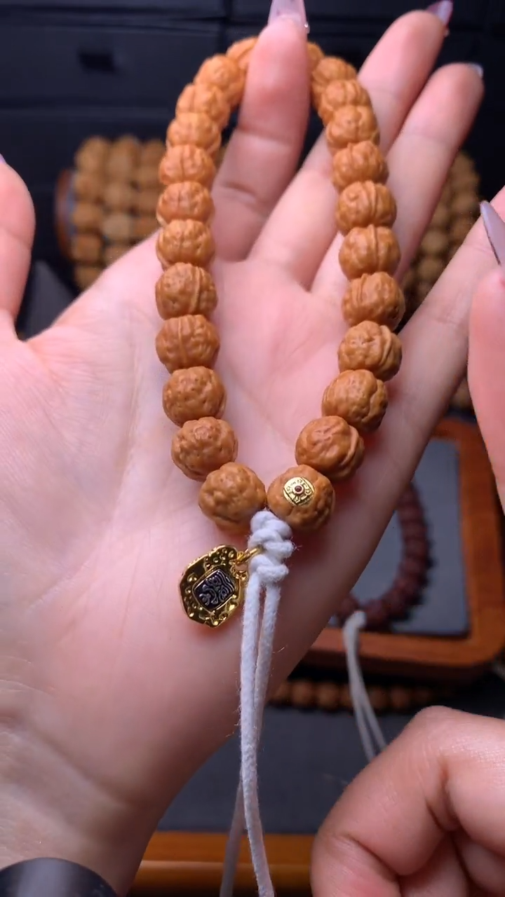 【闪购商品】猴头核桃手串11蟾宗