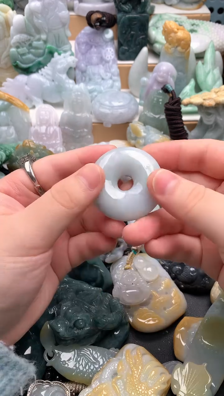 吊坠(不含链)未镶嵌翡翠1