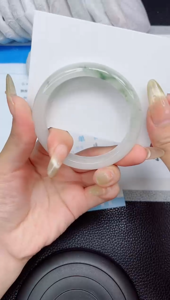 石英质玉手镯未镶嵌15-56.6