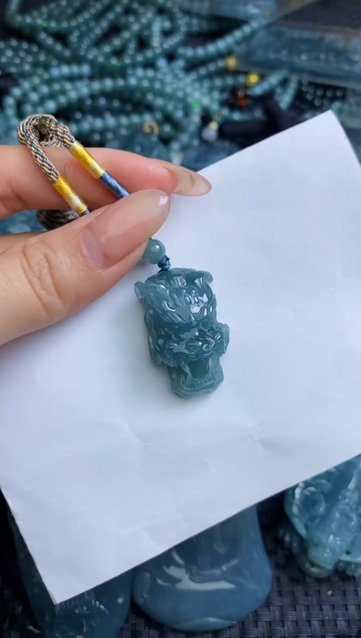 【闪购商品】翡翠颈饰未镶嵌111111111