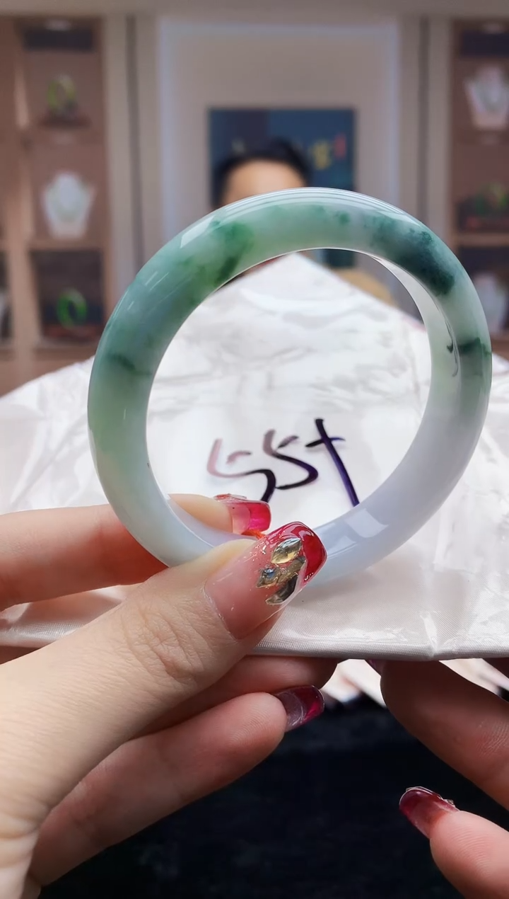 【闪购商品】翡翠手镯未镶嵌     H23-54