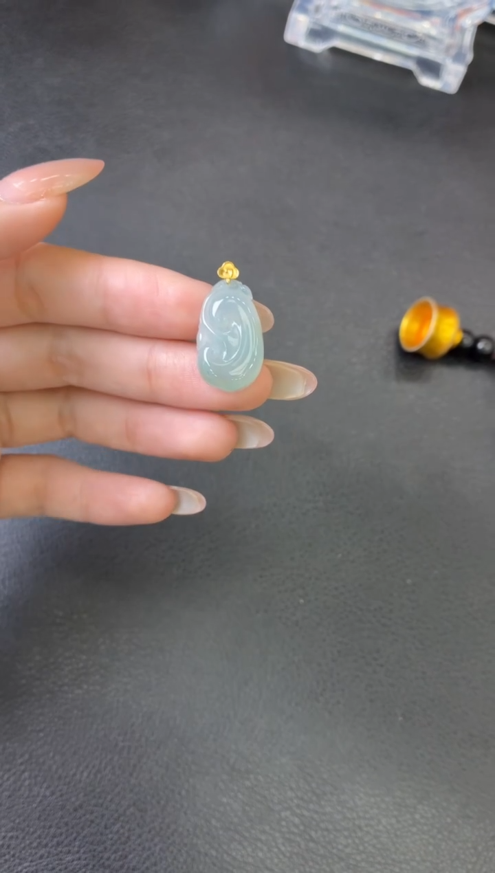 吊坠(不含链)18K金镶嵌翡翠吊坠 多样性发一件