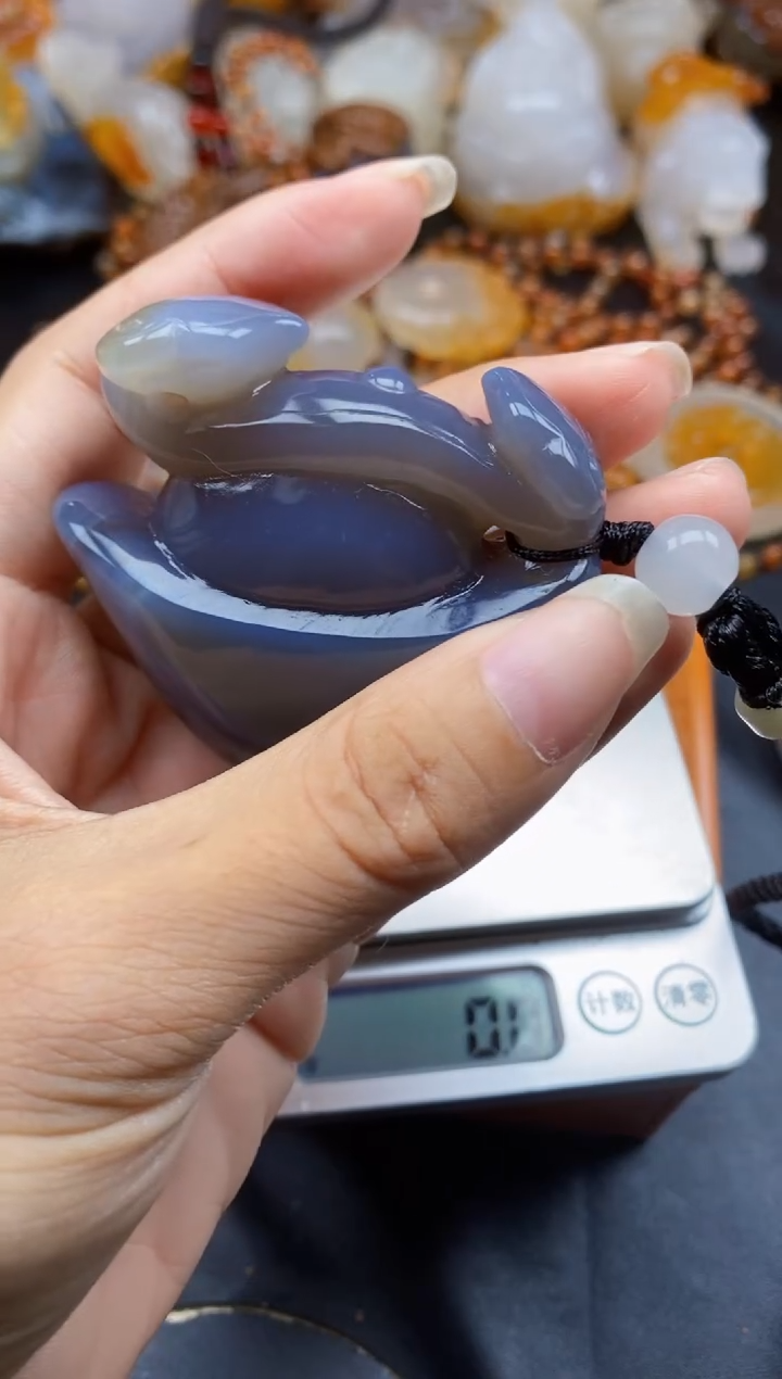 未镶嵌1玛瑙/玉髓清**语ll