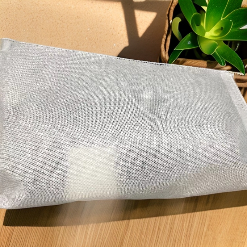 M新款2025时尚百搭单肩斜跨包收纳袋