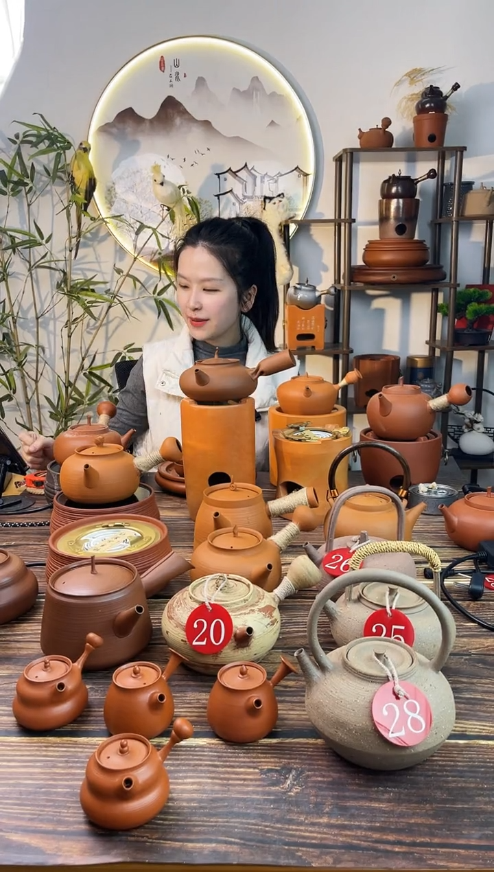 【闪购商品】全手工高炉+微瑕朱泥扁圆