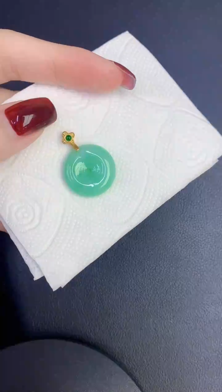 颈饰未镶嵌翡翠缅甸天然翡翠a货