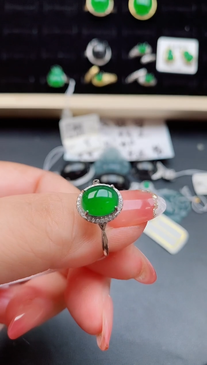 【闪购商品】翡翠戒指银S925镶嵌5085000