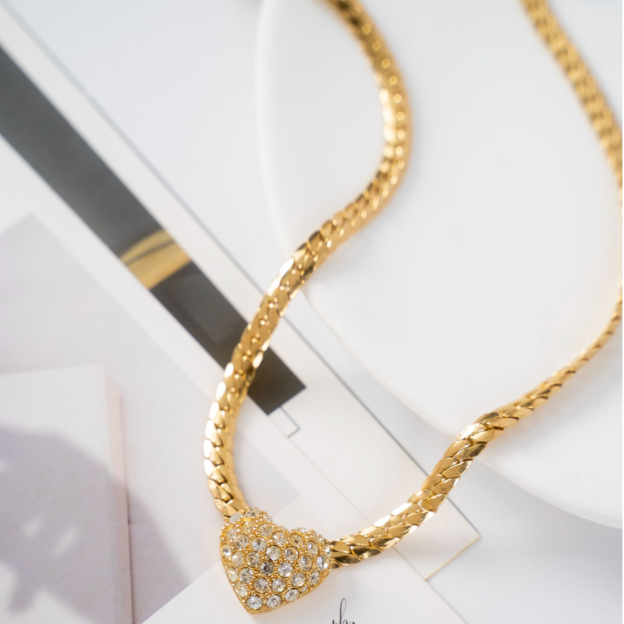 95新 DIOR/迪奥  爱心满钻项链金色桃心高级精致 ax28