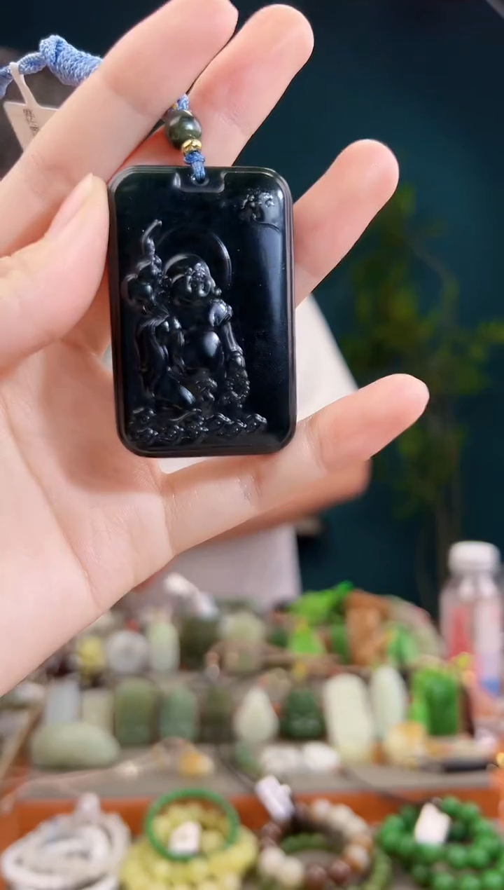 颈饰未镶嵌和田玉一物一证 拍一单发一个