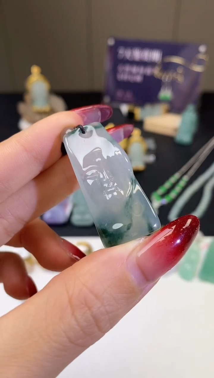 【闪购商品】翡翠吊坠(不含链)未镶嵌吊坠