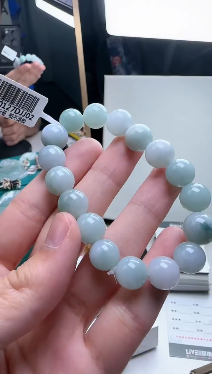 【闪购商品】翡翠手串未镶嵌翡翠手串54