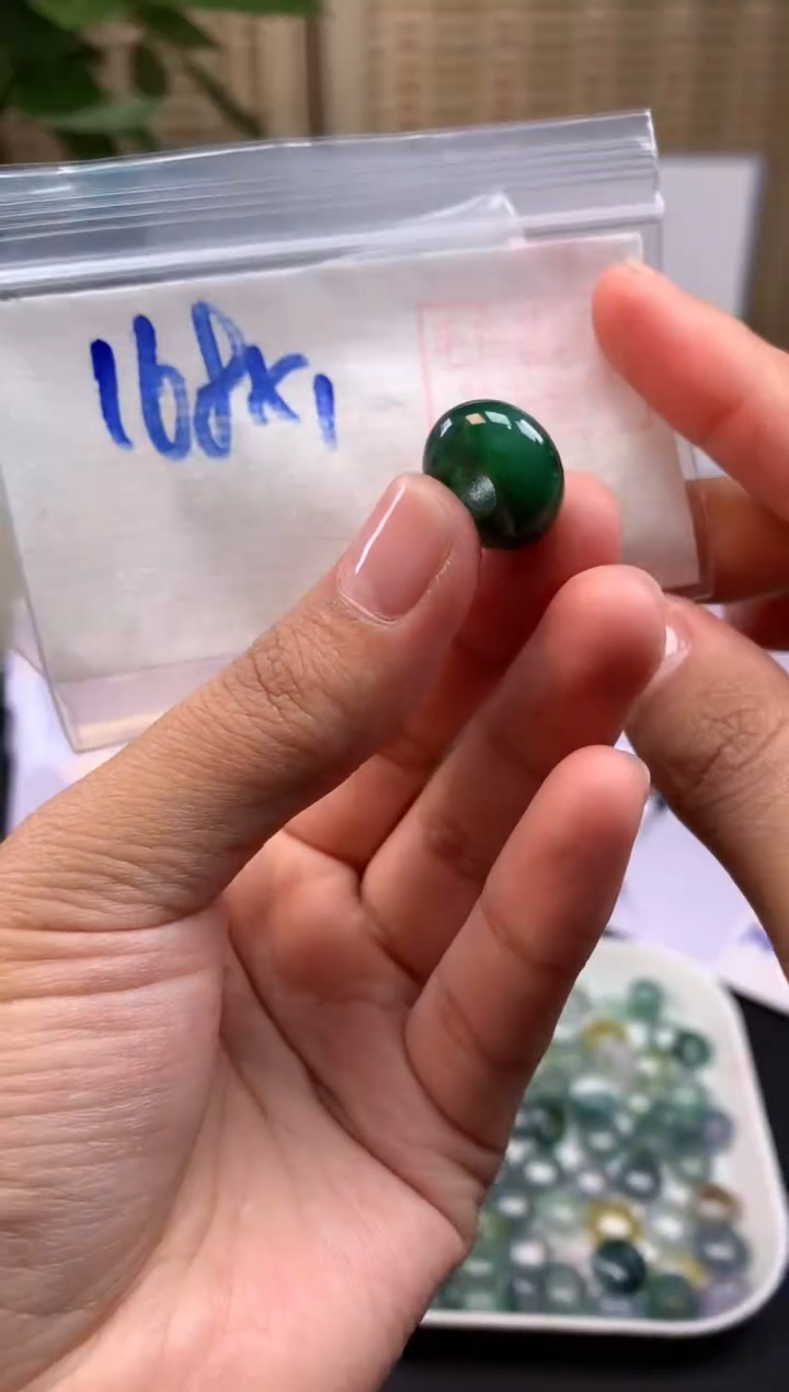 【闪购商品】定制翡翠未镶嵌甜甜圈#168元随机拍一发一毛货需抛光