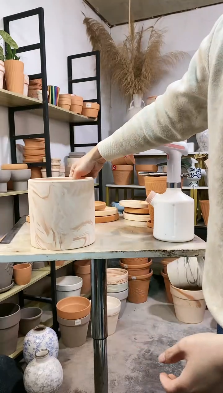 【闪购商品】红陶18*18玛奇朵直筒 1盆无托