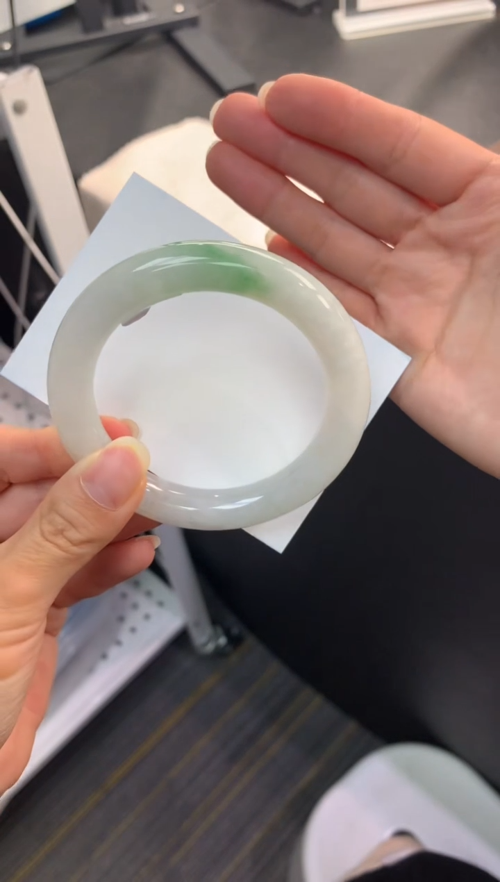 【闪购商品】翡翠手镯未镶嵌.........