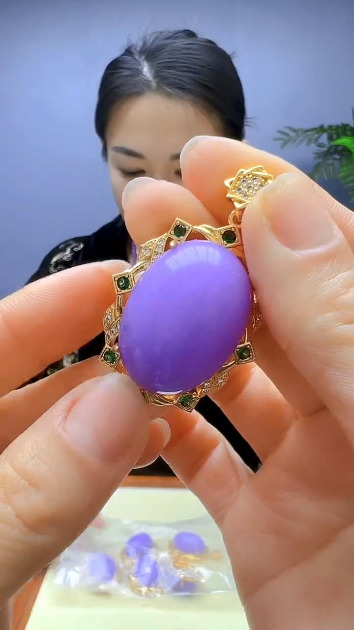 【闪购商品】翡翠颈饰14K金镶嵌颈饰