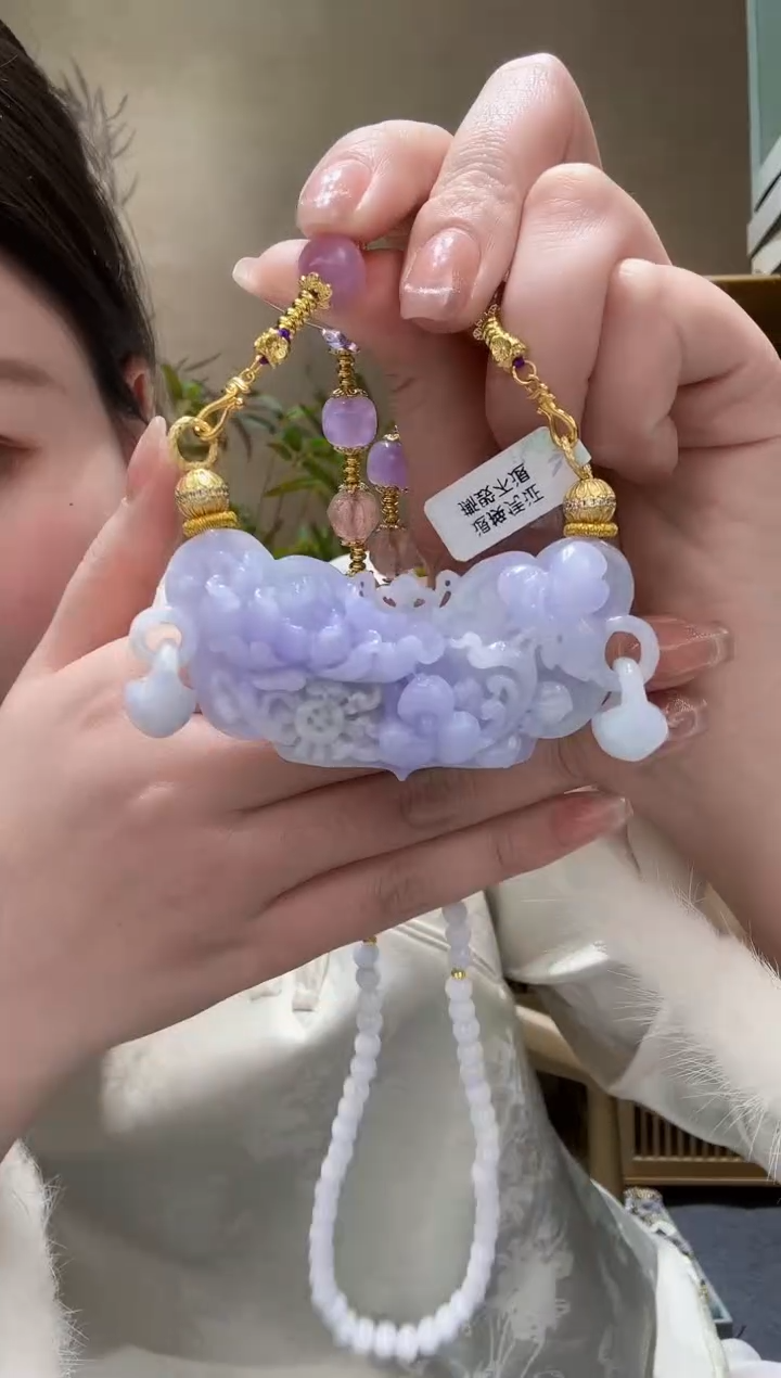 【闪购商品】翡翠颈饰未镶嵌吊坠