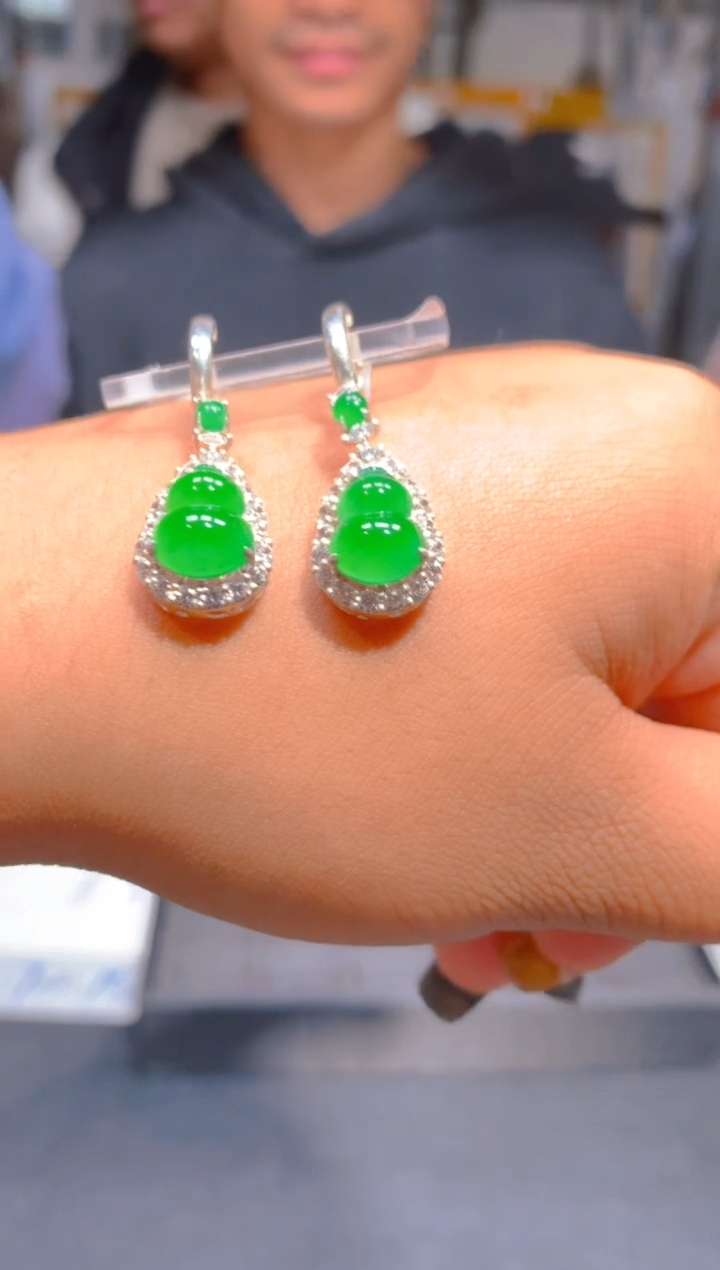 【闪购商品】定制翡翠未镶嵌53定制翡翠-多样性发货（发其一）