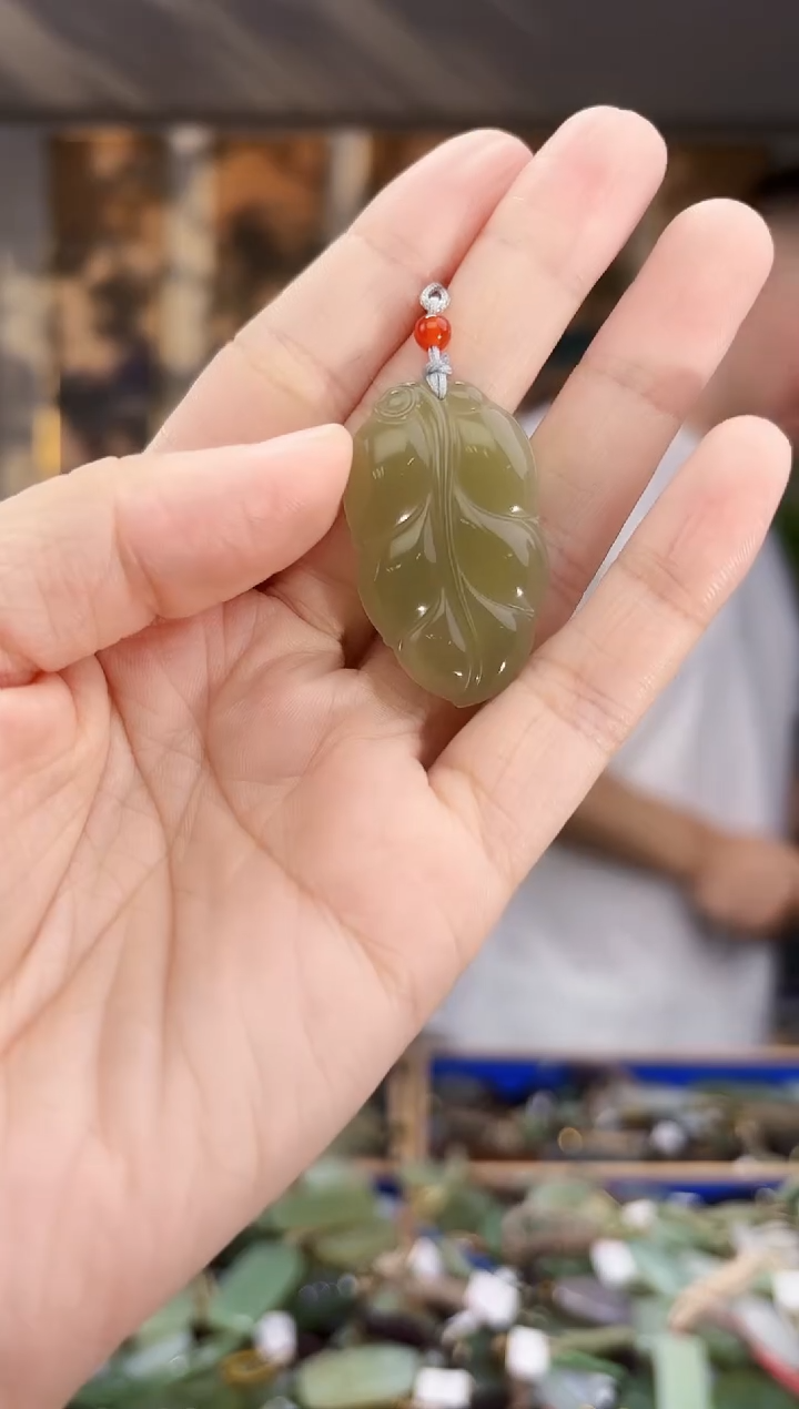 和田玉未镶嵌挂件拍一发一多样性发货