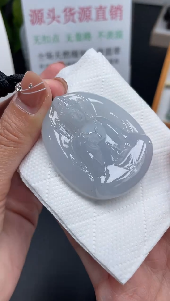【闪购商品】翡翠颈饰未镶嵌素衣